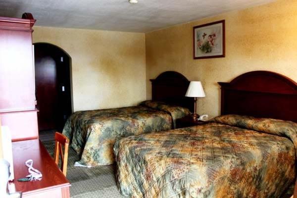 Summit Inn Hempstead الغرفة الصورة